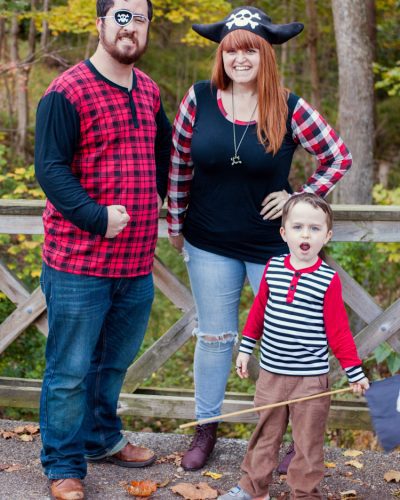 YoHo Henley :: A Family of Pirates