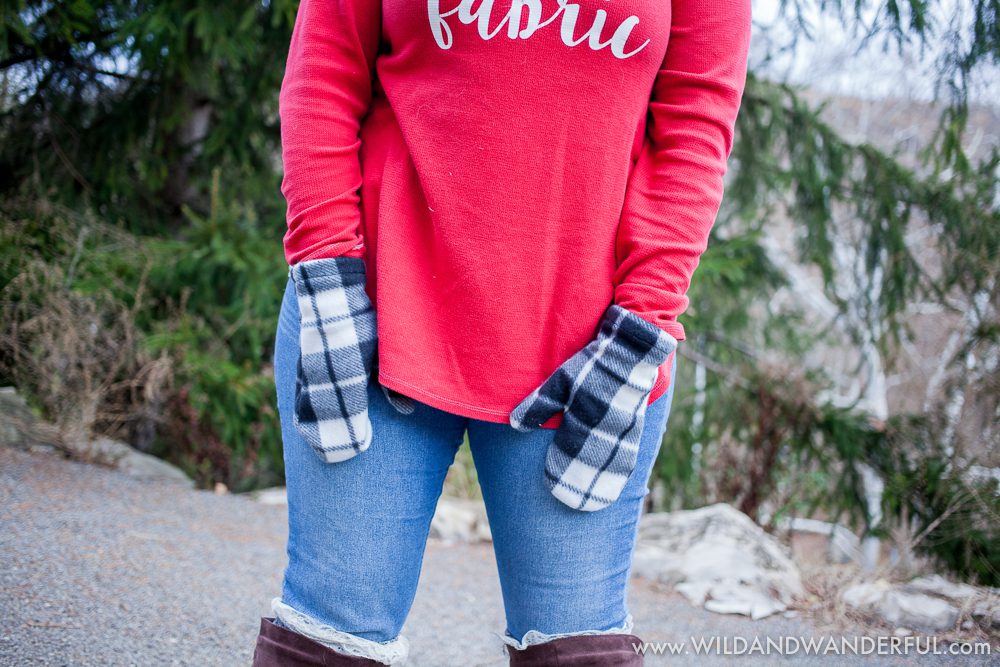 Fleece Mittens :: P4P Holiday Freebies